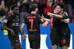 Bayer Leverkusen hancurkan Heidenheim enam gol untuk amankan posisi empat besar